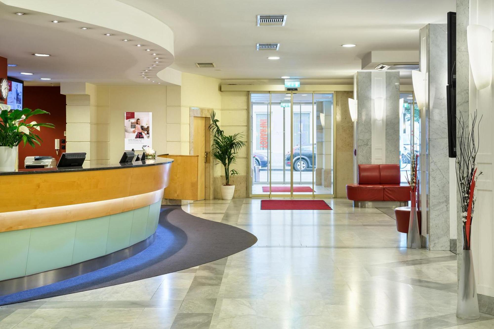 Austria Trend Hotel Ananas Wien Экстерьер фото