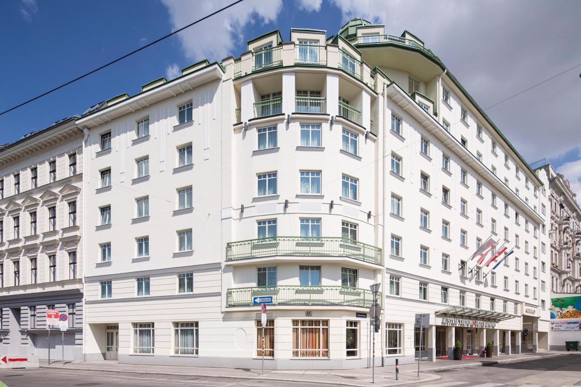 Austria Trend Hotel Ananas Wien Экстерьер фото