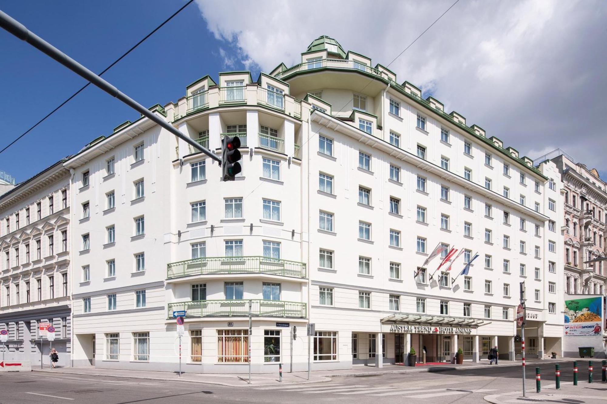 Austria Trend Hotel Ananas Wien Экстерьер фото